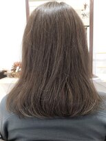 ヘアーアンドアトリエ マール(Hair&Atelier Marl) 【Marlお客様スタイル】アッシュグレージュのセミディスタイル