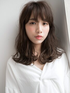 ゴート(GOAT) とろみベールウェーブセミロング