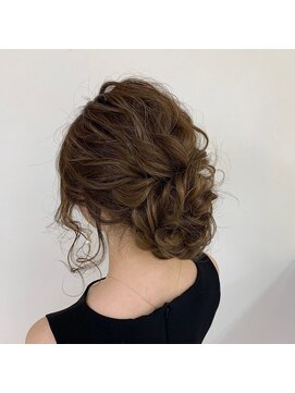 ヘアーセットサロン ピンキー(Hairset Salon Pinky) Pinky、ル－ズ シニヨン  結婚式や二次会、イベントに
