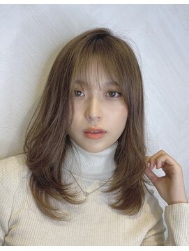 ロンド ストラーダ 心斎橋(Lond strada) 【津賀　涼】ショートグレージュカラーボブウルフココアベージュ