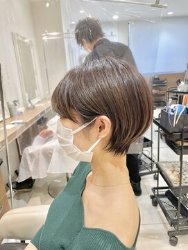 アッシュ 大泉学園店(Ash) サイドバングが可愛い☆マッシュショート