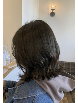 ヘアー ミュゼ 大西店(HAIR Musee) 透明感たっぷりオリーブカラー