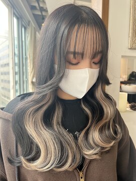 トロニー(TLONY) インナーカラー　stylist/miaki