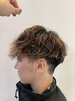 アース 天満橋店(HAIR & MAKE EARTH)&nbsp;20代30代30代メンズフェザーマッシュ束感アッシュ好感度