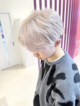 リンダ(Linda) ホワイトカラー