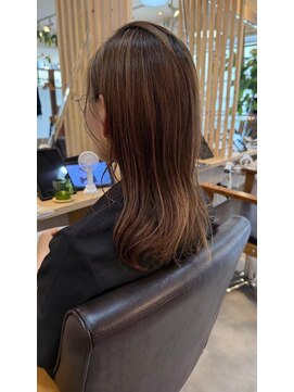 ヴィサージュヴィフ パワード バイ モンス(VISAGEVIF POWERED BY MONS) 極細白髪ぼかしハイライト