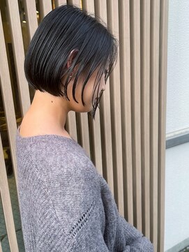 ロア(LOA) ボブミニボブ艶カット