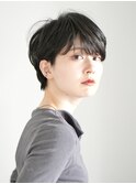 切りっぱなしショート・ボブ/絶壁解消/前髪なし/20代/30代/面長