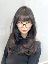 ヴェイン 渋谷(vain)&nbsp;ボリュームレイヤーアッシュグレー大人可愛い厚めバング