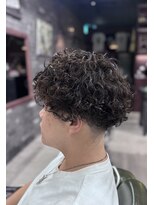 フォーコーナーズカットショップスリーセント 栄(FourCornersCutShop 3/cent) プードルパーマ