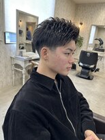 シンバ(Simba)&nbsp;アップバング　テーパーフェードカット