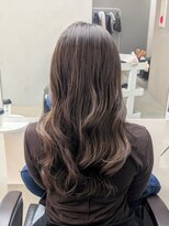 カラフェ(carafe)&nbsp;コテ巻風デジタルパーマ　髪質改善　レイヤーカット　札幌大通