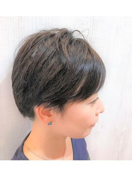 スターズヘアラウンジ(stars hair lounge) 襟足スッキリ前髪長めカッコいいショート