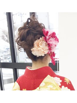 ヘア ディレクション ギルダーツ(HAIR direction GILDARTS) アップスタイル