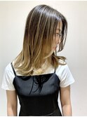 【FOLK】透明感ハイライトグラデーション☆似合わせ外ハネミディ