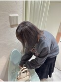 グレージュ/山下花