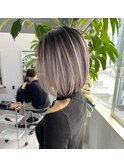 軽めボブ×ハイライト