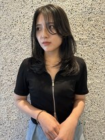 スリー ナカノシマ(three. Nakanoshima)&nbsp;【three.中之島】レイヤーカット