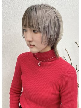 エン 吉祥寺(EN) 20代30代40代前下がり耳掛けショートウルフ丸みショート◎