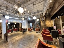 ロット(lot)の雰囲気（居心地のいい雰囲気でごゆっくりお過ごしください。）