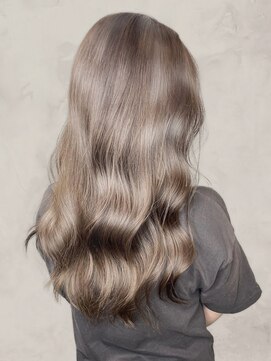 クレールイーエムエー(CLAIRE e.m.a) 透明感カラー髪質改善カラーミルクティーベージュ夏カラー