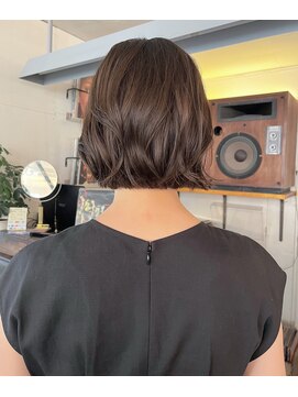 アンプラグド(unplugged) ボブ