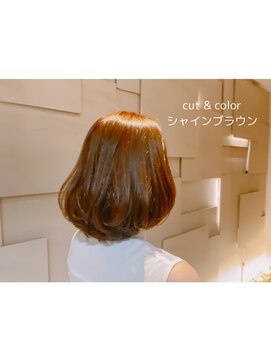 シャイニーボブ