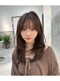 レイヤーカット ブラウンカラー　透明感カラー　ブリーチなし