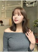 顔周りレイヤーカットくびれヘアミルクティーベージュカラー韓国