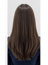 エースカラー メガドン・キホーテ大阪弁天町店(Ace Color)&nbsp;【低刺激】根元白髪染め+クイックケア￥3400