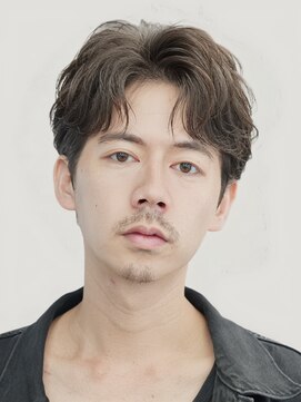 フィフス 仙台(fifth) 仙台フェザーショートシャドウパーマセンターパートウルフゆるめ
