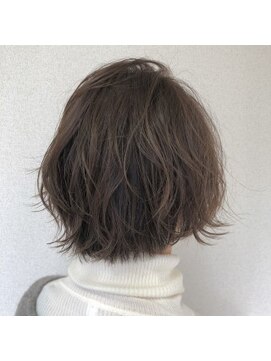 ルアナ ヘア アンド トリートメント(Luana) ネオウルフボブ