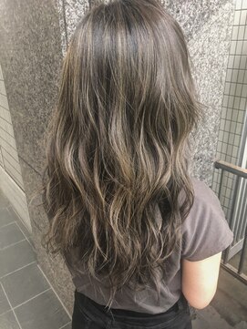 フラミューム 恵比寿(flammeum) 大人ギャルスタイル