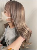 ミルクティーベージュ/韓国/ブリーチ/髪質改善