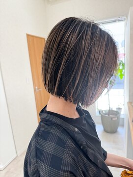 エン(en,) ミニボブ/ハイライト/デザインカラー