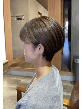 アトリエ ジェイディ(AtelierJ.D.) 丸みショート
