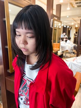 アンヴォーグ(en VOGUE) ミディアムレイヤー×ストレート　縮毛矯正