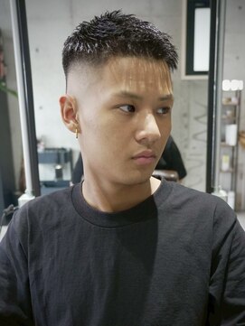 メッツ 原宿(METS) MEN‘S /黒髪×短髪×フェード/ベリーショート/刈り上げ