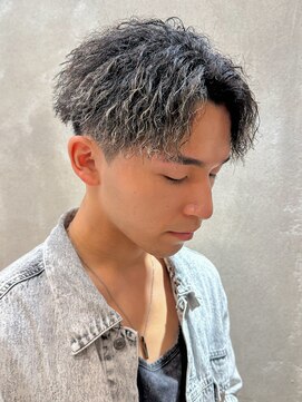 ルースト 渋谷店(ROOST) 縦落ちツイスパホワイトハイライト