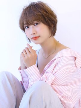 オーロ 塚口店(ORO) 丸みショートボブ暗めカラー