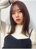 サラ艶ミディアムレイヤーボブオリーブベージュダークアッシュ