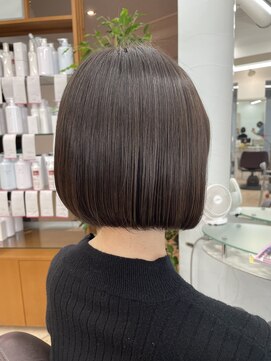 シェイプガーデンカメアリ(SHAPE GARDEN kameari) すっきり前下がりボブ