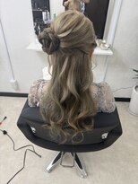 レーク(Re:K)&nbsp;くるみちゃんヘア×ふわっとハーフアップ