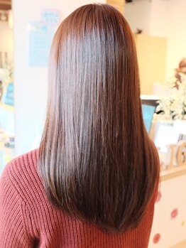 ヘアースタジオ ライト(HAIR STUDIO LIGHT)の写真/ヘアケアのプロ達が1人1人の癖に合わせた薬剤を調合！今まで以上の仕上がりに感動する方続出♪