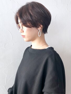 アイティー バイ アルバム 中野店(IT by ALBUM) ハンサムショート_耳かけウェーブパーマ_ba285273