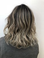 ウォンク(WONK.)&nbsp;[WONK.] グレーハイライトボブ 2