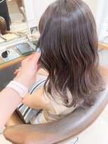 ネオリーブアイム 横浜西口店(Neolive aim)&nbsp;グレージュ 透明感カラー細めハイライト 【横浜】