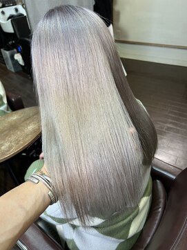 テテ(TETE) シルバー　心斎橋×長堀橋