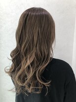 アッシュベージュのグラデーションカラー