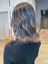 アルバム 銀座(ALBUM GINZA)&nbsp;グレーベージュブルーグレージュレイヤーロング_ba497701